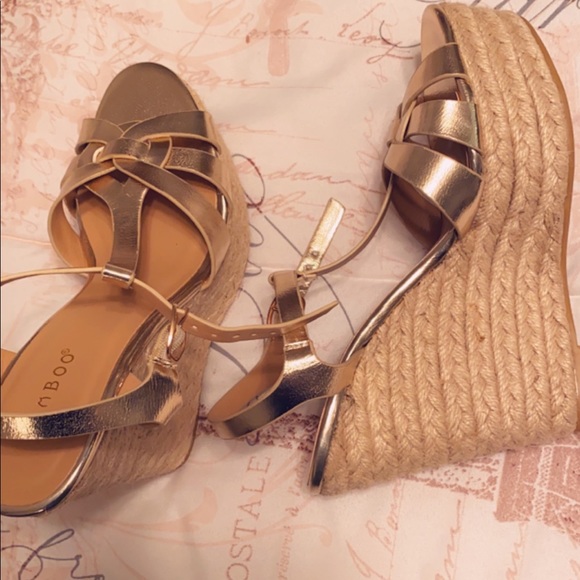 Block high heel shoes - Picture 3 of 3